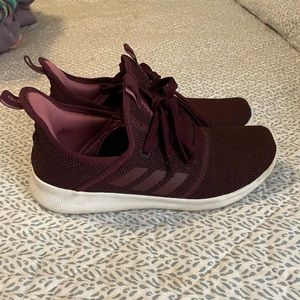 Women’s Adidas shoes 7.5